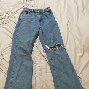 Urban/BDG jeans with one hole